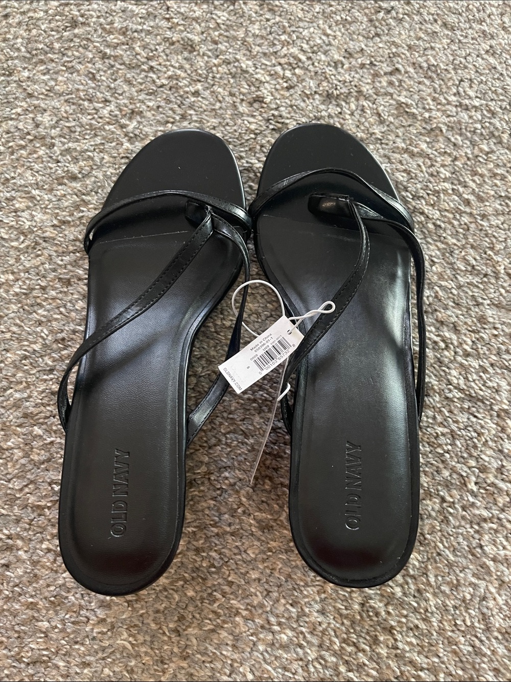 Old Navy Black Minimalist Strappy Slide Sandals